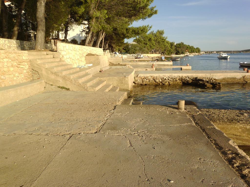 Apartments Kreso 5 Meters From The Beach With See View Shadow And Parking Place Stara Novalja Exteriér fotografie